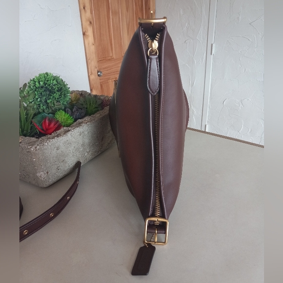 Coach Originals Kisslock Duffle, Runway Sample Bag, 2021 - Picture 6 of 16